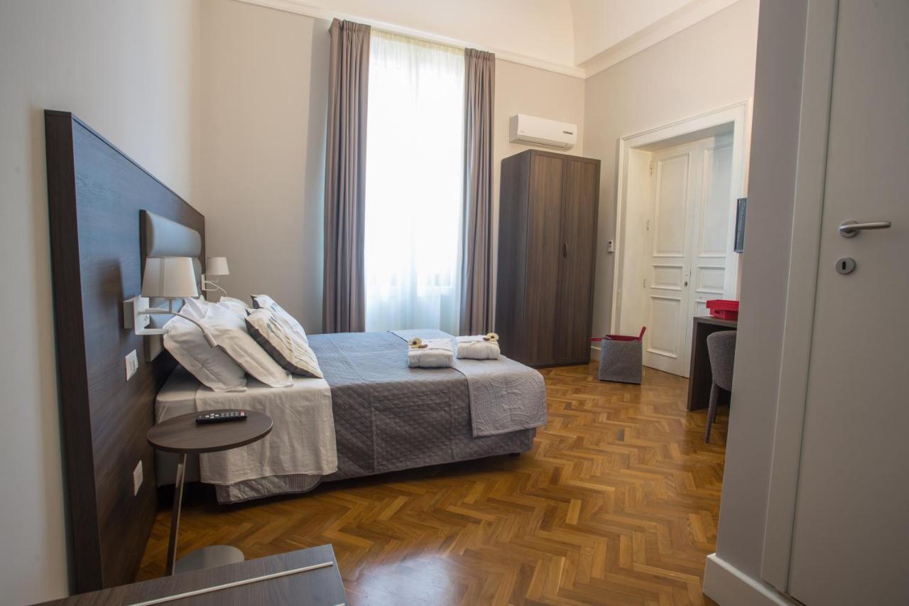 Re Vittorio De Luxe 3*